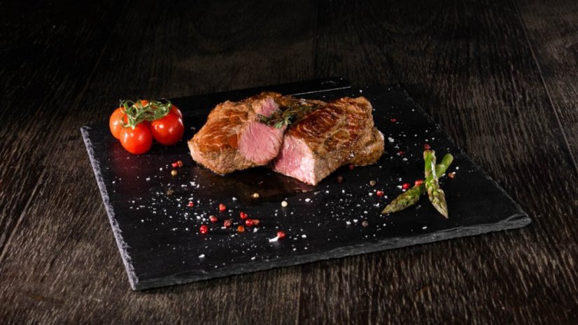 Pštrosí kýta bez kosti